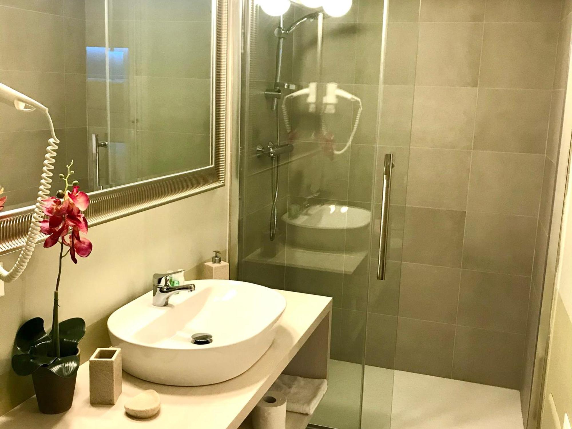 Esmeralda'S Rooms ปอร์โตซานเปาโล ภายนอก รูปภาพ