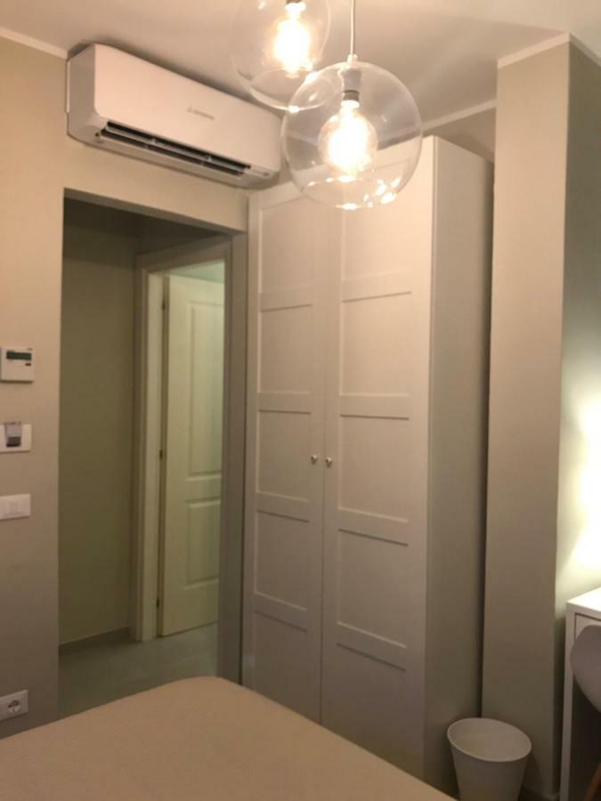 Esmeralda'S Rooms ปอร์โตซานเปาโล ภายนอก รูปภาพ