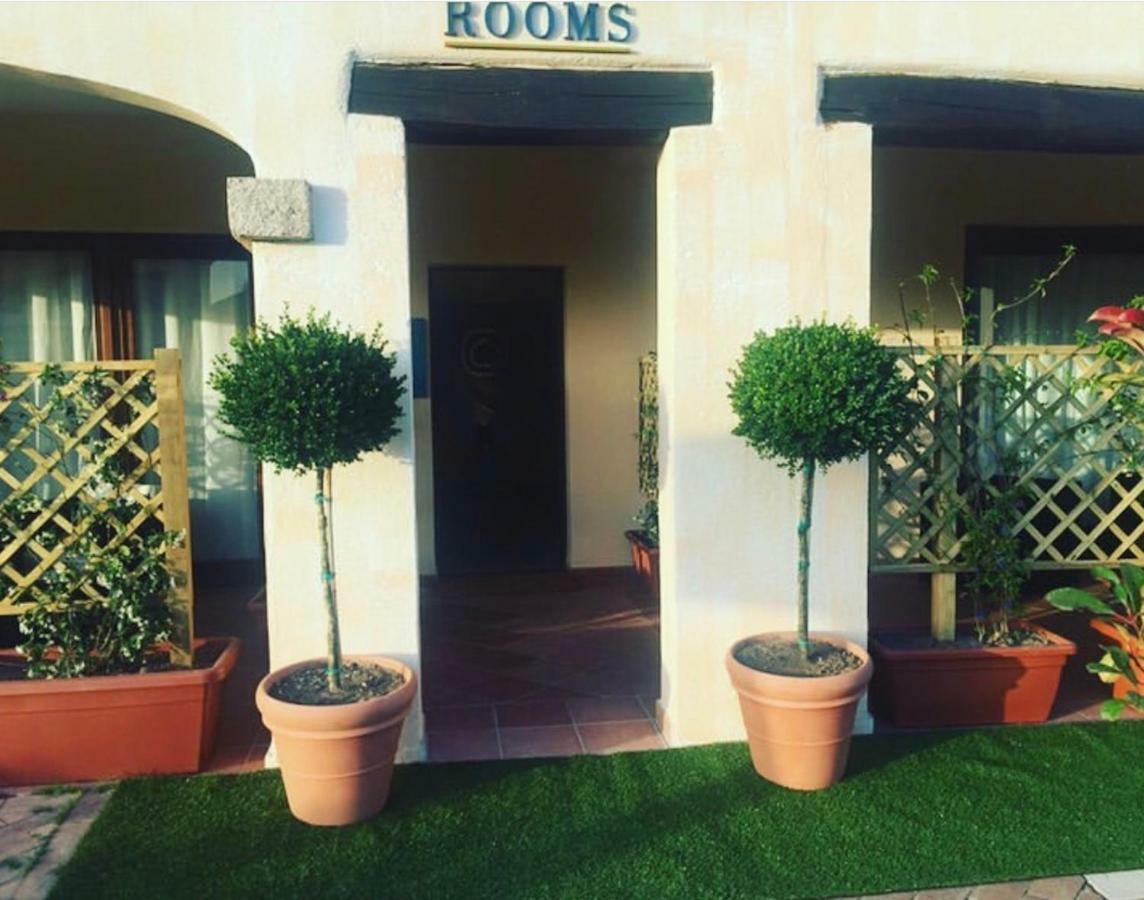 Esmeralda'S Rooms ปอร์โตซานเปาโล ภายนอก รูปภาพ
